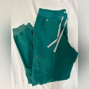FIGS medium green Women’s Zamora jogger scrub pants